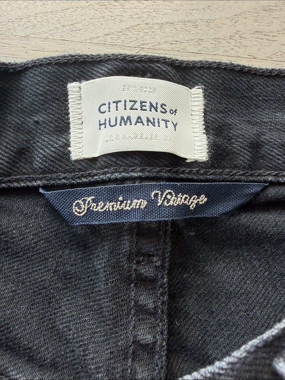 Citizens Of Humanity Premium Vintage Black Wide-Leg Jeans - Picture 2 of 4